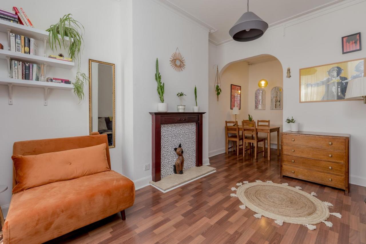 Stylish Flat In With Private Garden Appartement
